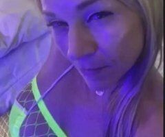 Everett WA 46yo Milf Escort — Incall, Outcall & Car Dates - Image 7