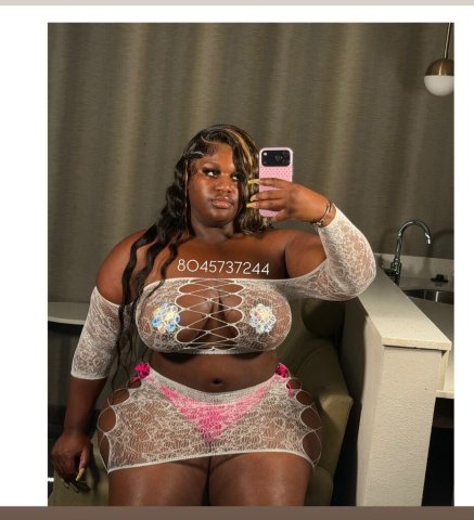 Virginia Beach Female Escort — FT/Google Meet - 1