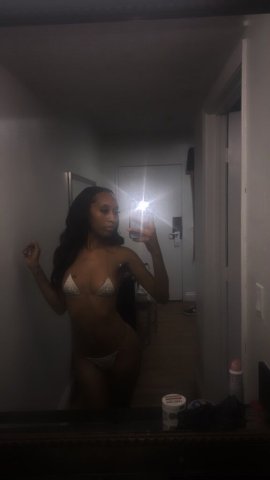 24/7 Los Angeles & Long Beach Incalls, Outcalls, Car Play + FaceTime Verify - 1