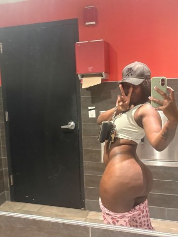 Chyna — Mature Men Only Female Companion in Baton Rouge - 1