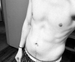 New to PDX 😈 Euro-white guy, sexy young stud 😜🔥 Cum get sum😈 - Image 5