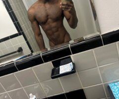 the king in the sheets🤤🤤 - Image 2