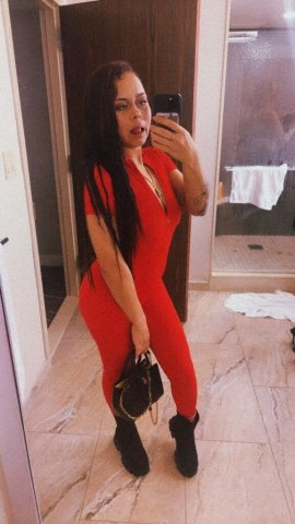 Discreet fun-size escort in Omaha, Nebraska - 1