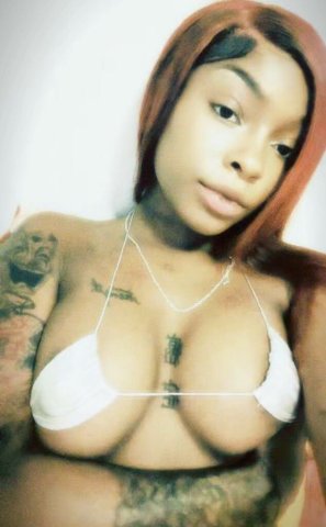 Houston Female Escort — HHR deluxe (Special) sensual experience - 1
