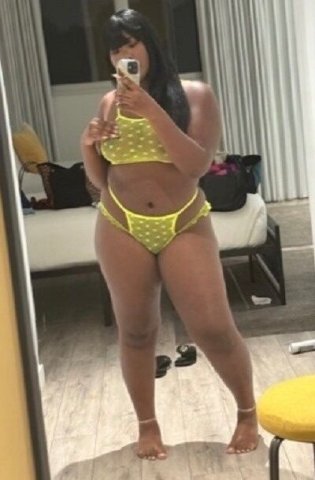 Mendocino Female Escort — Incall & Outcall, Car Dates, Massage + BBJ - 1