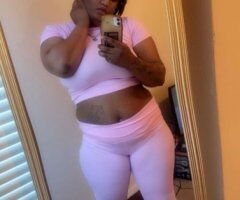 St. Louis escorts - St. Louis Female Escort — Slim/Thick Options