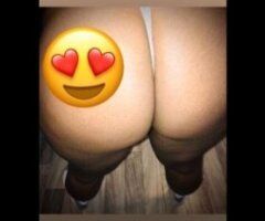 Minneapolis / St. Paul Female Escort — transportation provided - Image 2