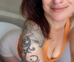 St. Louis Flash Sale—Brunette Escort Donations (6–9pm) - Image 2