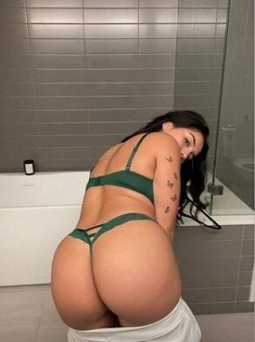Independent Female Escort — 24/7 Incall, Outcall, Car Fun + Content Videos (San Fernando Valley) - 1