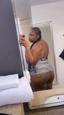 Cedar Rapids Iowa New Girl Visiting — In-Calls Only 24/7 - 1