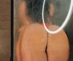 Upscale Midtown incall with fitness build & Nuru goddess vibe - Image 7