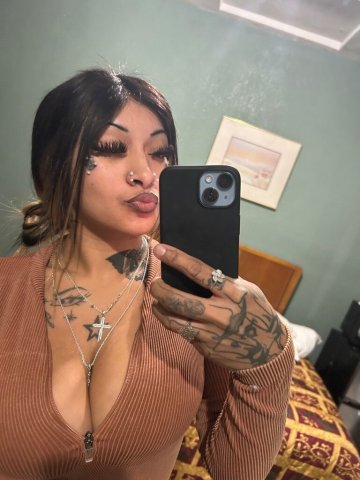 Stockton Incalls & Outcalls Female Escort — Video Call Verification - 1