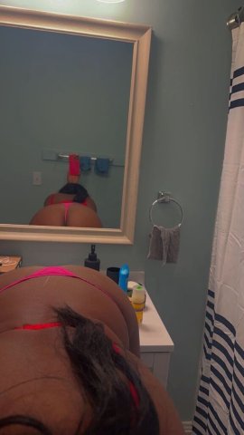 Akron/Canton, Ohio Female Escort — Photo Verification Required - 1