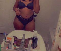 Akron/Canton, Ohio Female Escort — Photo Verification Required - Image 2