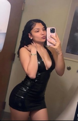 Miami FL 26yo Sexy Female Escort — Incall, Outcall & Car Call - 1