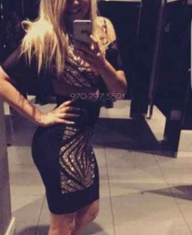 Jessie in Champaign — Blonde Blonde Escort, Incall + GFE for 30+ drug-free men - 1