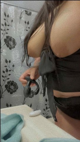 Chicago Female Escort — Snapchat + video verification - 1