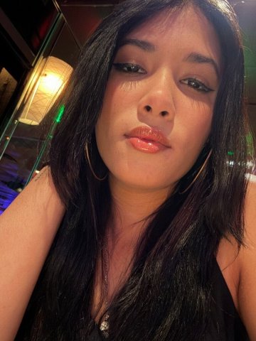 Female Escort in Fort Myers, FL for relaxed company and fun conversations - 1