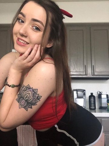 Daytona Female Escort — Car Fun, Hotel Fun & Incall/Outcall - 1
