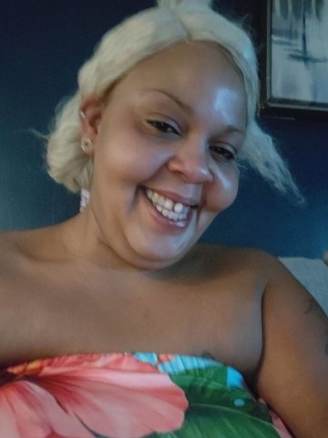 Baltimore Female Escort — Hair Play & Mouth Services - 1