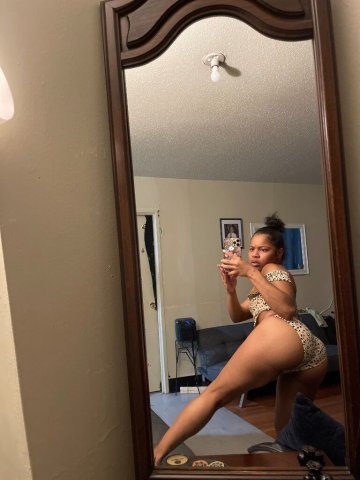 Allentown Female Escort — Small Waist & Pretty Face (Half-Hour or 1 Hour) - 1