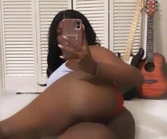 Fayetteville escorts - Fayetteville, AR Caribbean Goddess Escort — Island Snack, 2-Girl Fun