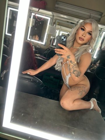 Petite Special Incalls in Tucson — Gold (no kissing) - 1