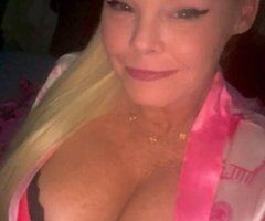 Candy — Sarasota/Bradenton Private Incall (45+ early morning specials) - Image 6