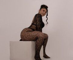 Phoenix Asian Babe Escort — Upscale Men Only, Events & Overnights - Image 4