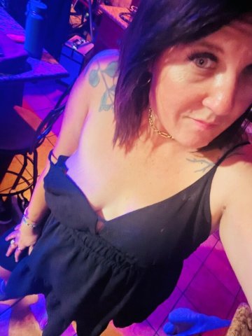 Salt Lake City BUSTY BBBJ & GFE Escort — Makeout Sessions - 1