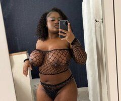 Fayetteville AR Woman Escort - Image 6