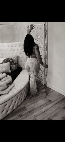 MILF Incall Sexi Session — 40 - 1
