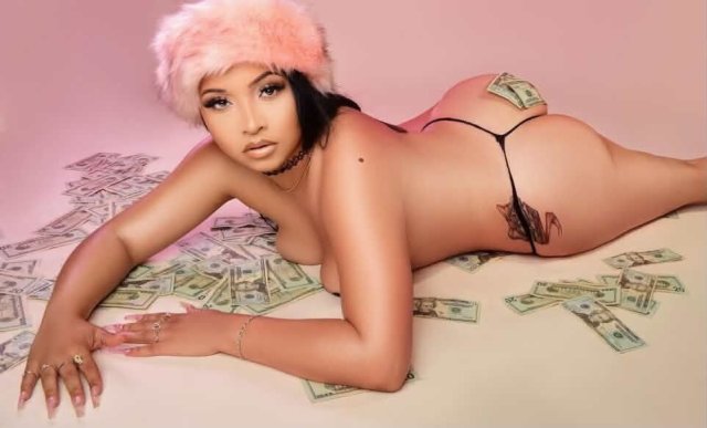 Washington DC Female Escort — Incall Only, Daddy Play & Tight Wett - 1