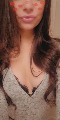 Incall fun with Lexi — brunette fetish-friendly escort (2-girl special available) - 1