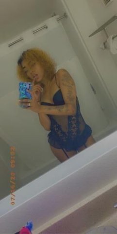 Gainesville FL Bi-Racial Beauty Escort — Slim-Thick Playmate - 1