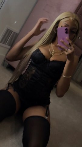 Fort Lauderdale Female Escort — Throat Goat - 1