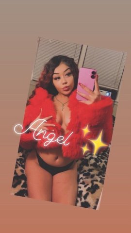 Wichita Petite Female Escort — Clean up, straight to business - 1