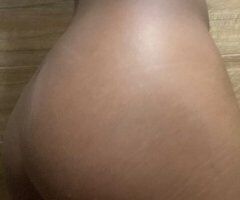 Queens escorts - Queens Female Escort — Outcalls, 24-hour scheduling, facetime verify