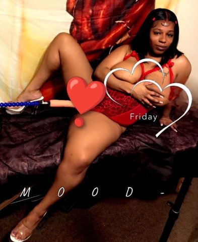 Fresno CA Female Escort — In-call massage with lingerie + happy ending - 1