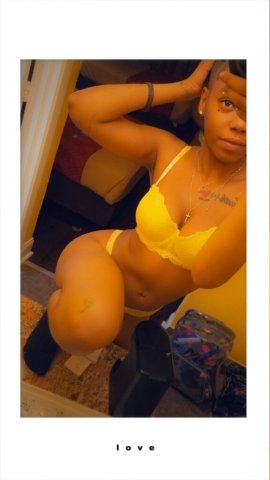 Carmel (19) — Charleston, SC Out Calls Female Escort - 1