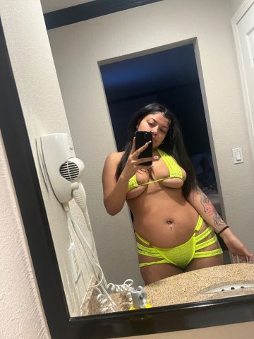 Wet Creamy Latina Escort (21) — Incalls, Outcalls, Overnights - 1