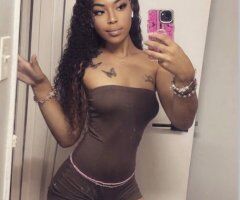 Petite South Jersey Female Escort — incalls, massages, and foot-fetish shows - Image 2