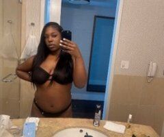Richmond escorts - Richmond Incall Sexy Chocolate Vibes — 2 Girl Special