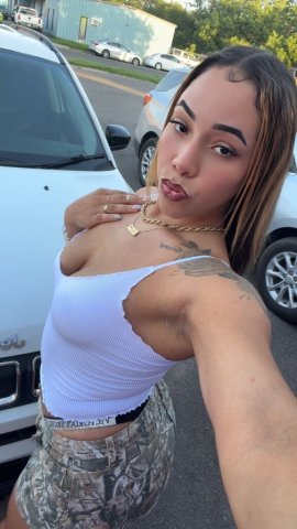 Des Moines Upscale Slim Tall Treat (IN/OUT Calls) - 1