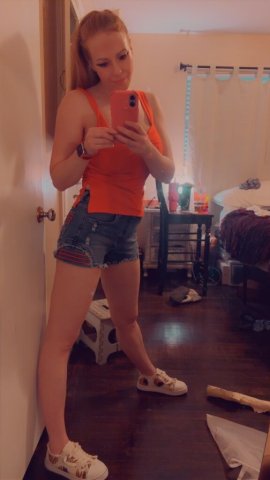 Sexy Redhead (37) — Cute, classy conversation and fun - 1