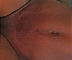 hello I'm fresh on down to be smashed or to smash also open to throw down neck or receive neck so if you're a big spender or paying in general hit me up and let's get busy💋🍑🍆 - Image 10