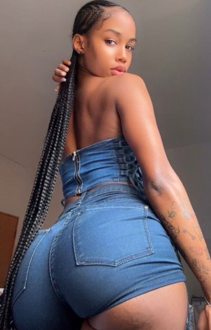 Sexy “Freak Hoe” vibes in Huntsville — wet pussy & 420 friendly fun - 1