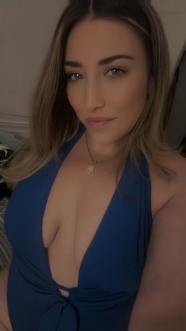 Soft & sweet party girl — in/out, outcall deposit required (North Jersey) - 1