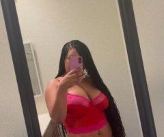 Minneapolis / St. Paul escorts - Minneapolis/St. Paul Drama-Free Female Escort — Respectful, Discreet, No Negotiating
