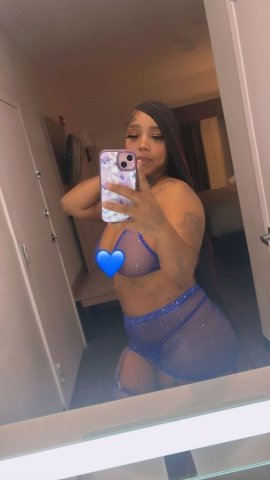 Meet Daisy, the new girl next door — discreet female escort in Merced with outcalls, overnights, and toy shows - 1